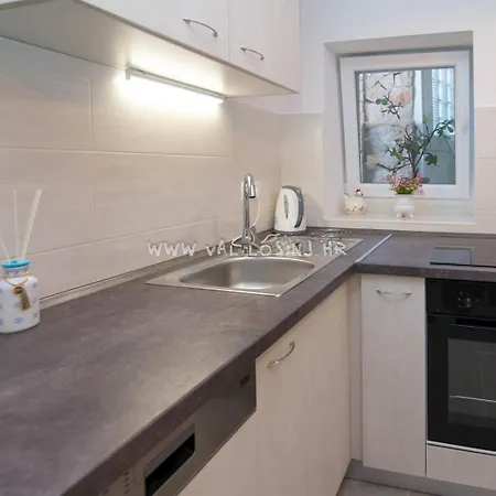 Moris A2 Veli Lošinj